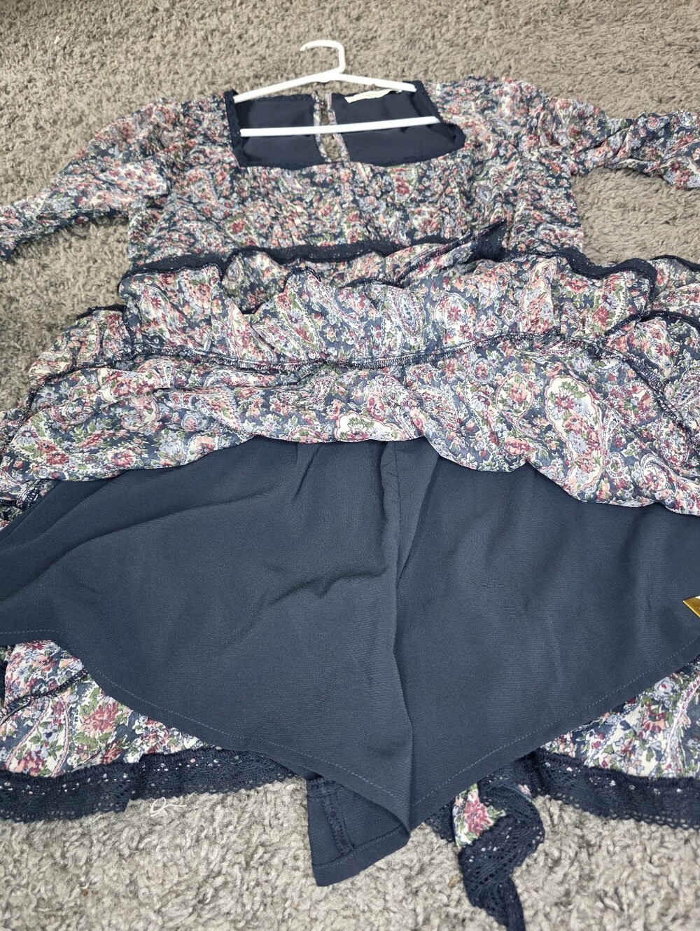 The Abercrombie & Fitch Blue Long Sleeve Square Neck Tiered Skort in size small - Picture 11 of 12